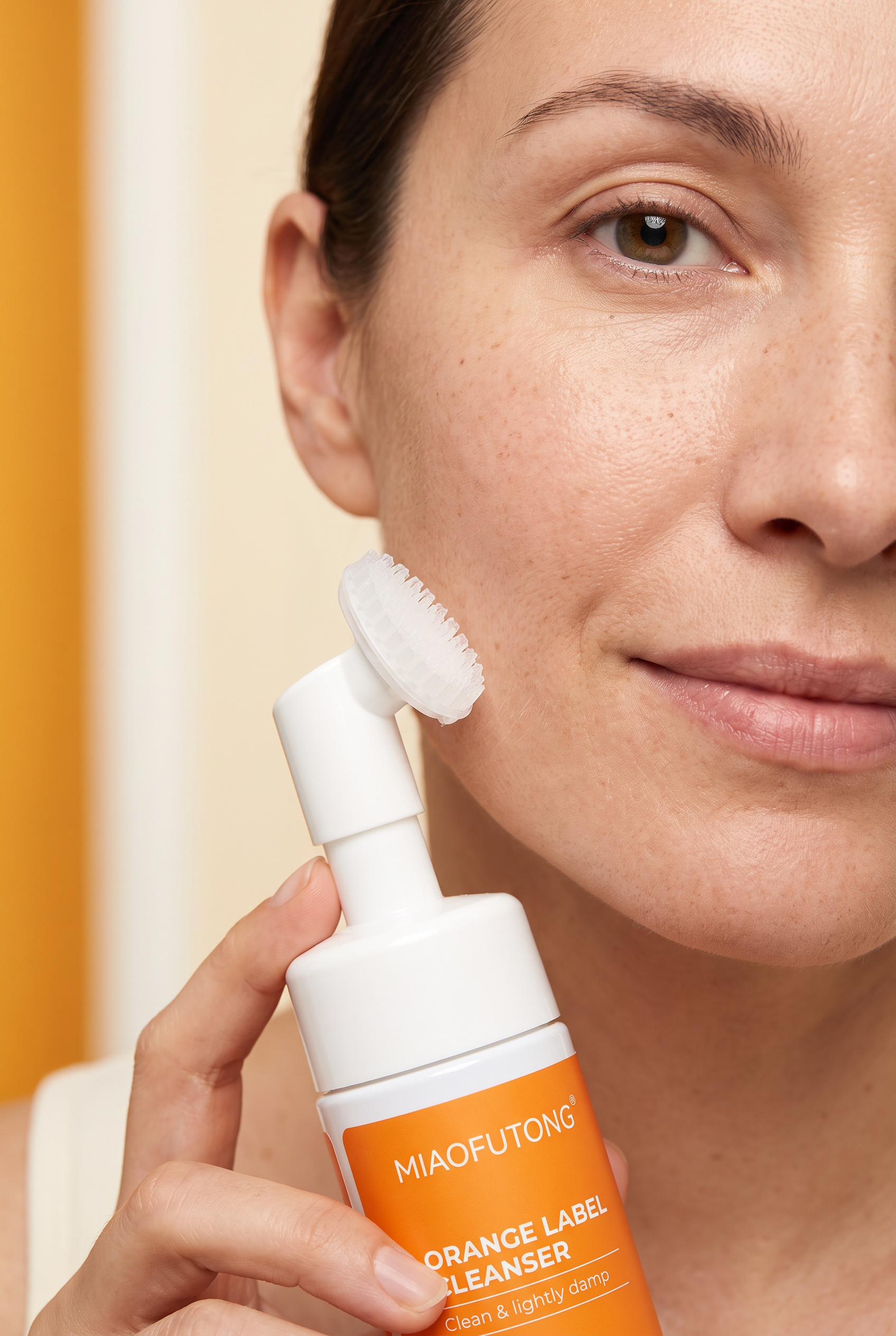 Collection nettoyante curcuma & acide kojique MIAOFUTONG par Beauty Vellvet, vue 2
