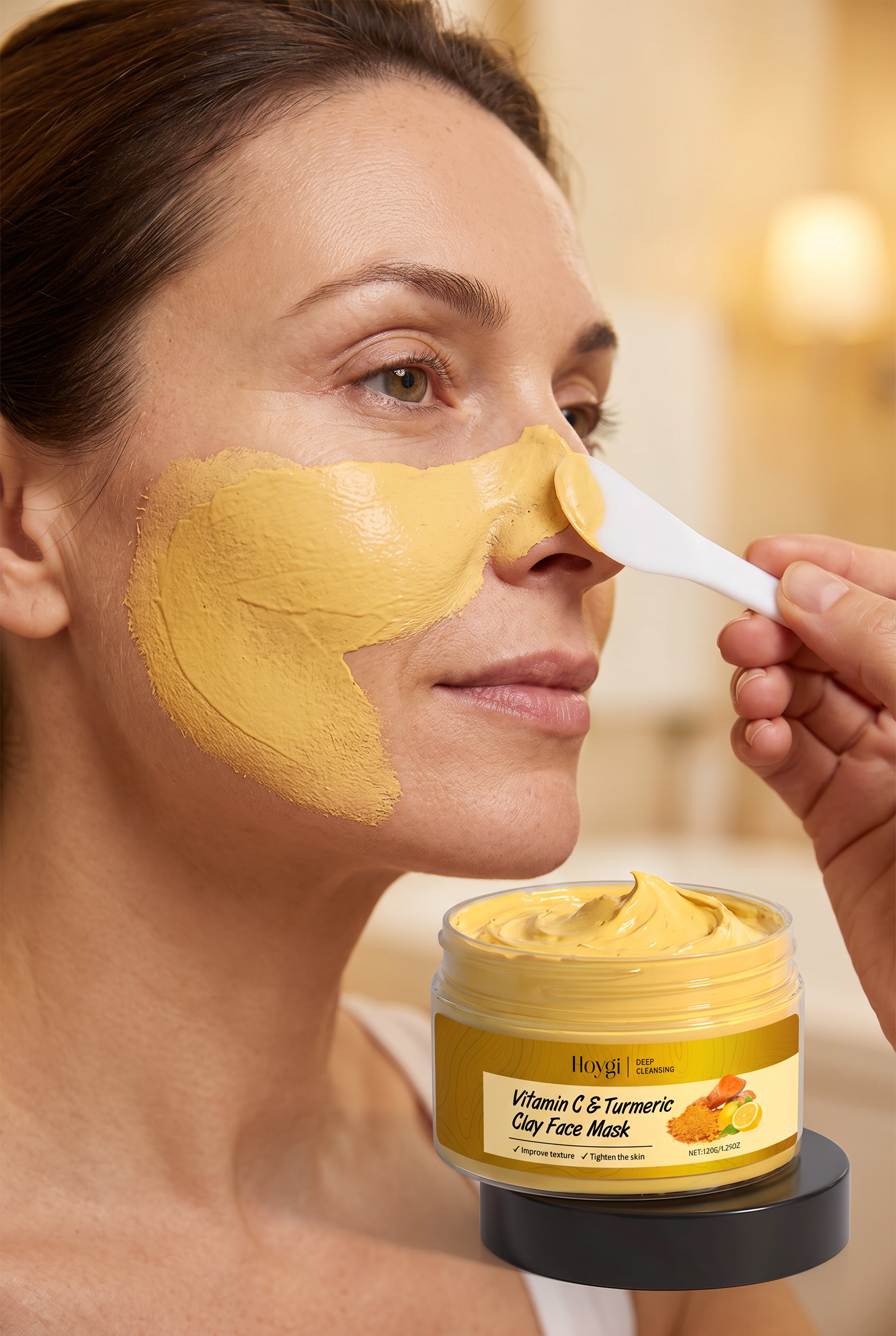 Hoygi Vitamin C & Turmeric Clay Face Mask by Beauty Vellvet, view 2