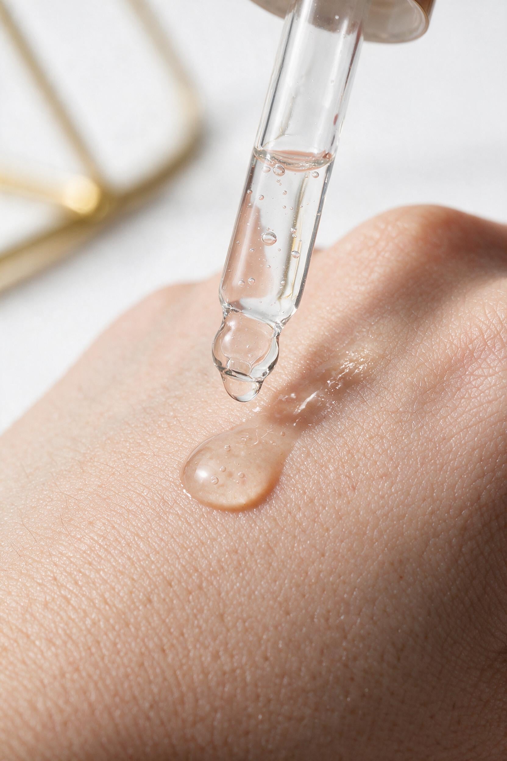 LANBENA Poriënverzorgend serum van Beauty Vellvet, aanzicht 2